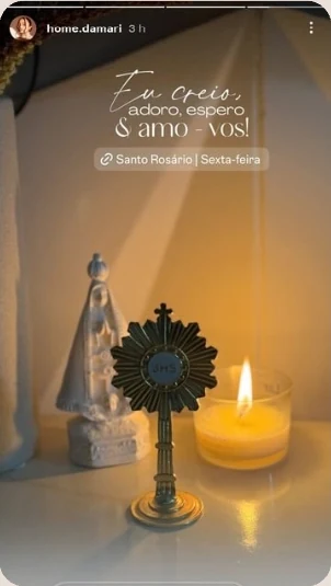Story de cliente feito com as figurinhas do Toque de Céu